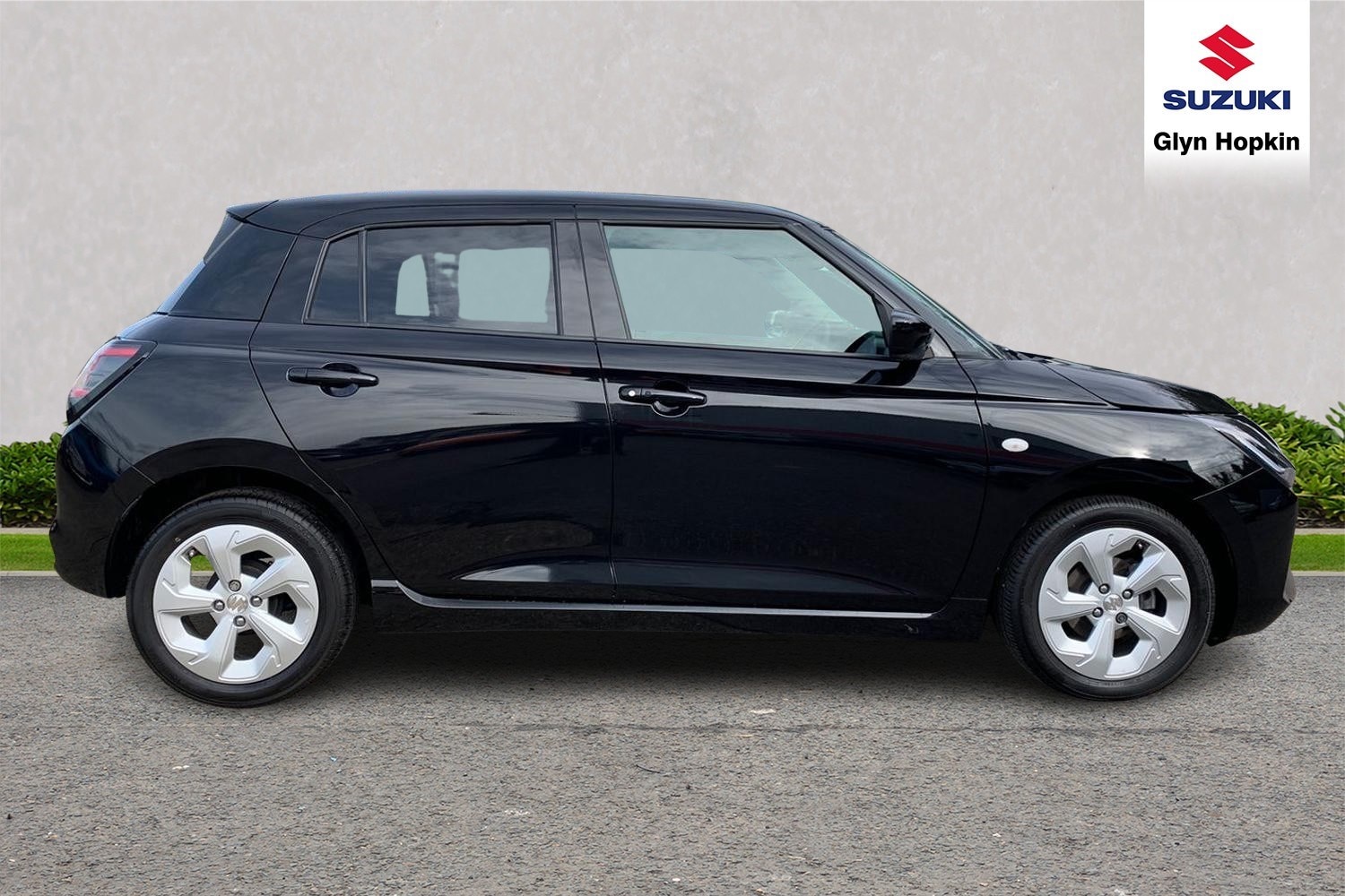 2024 Suzuki Swift 1.2 Mild Hybrid Motion 5dr Hatchback Petrol Manual - Picture 2 of 24