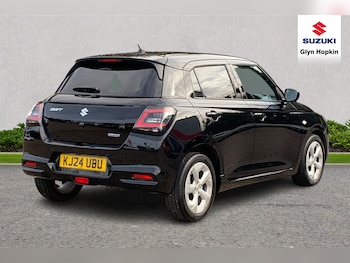 Used Suzuki Swift 2024 for sale - 75391739: Photo