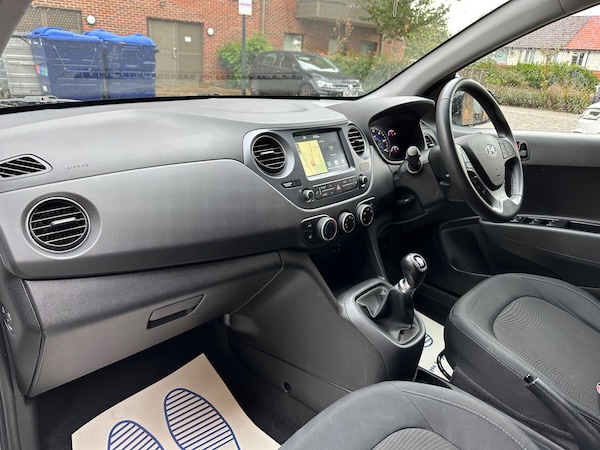 Used Hyundai i10 2019 for sale - 75687577: Photo 18
