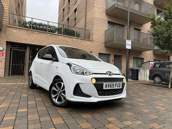 Used Hyundai i10 2019 for sale - 75687577: Photo 1