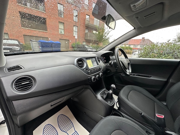 Used Hyundai i10 2019 for sale - 75687577: Photo 21
