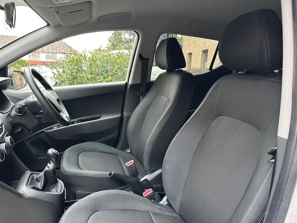 Used Hyundai i10 2019 for sale - 75687577: Photo 23