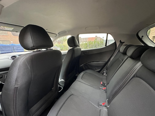 Used Hyundai i10 2019 for sale - 75687577: Photo 25