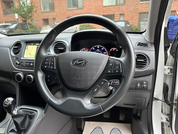 Used Hyundai i10 2019 for sale - 75687577: Photo 27