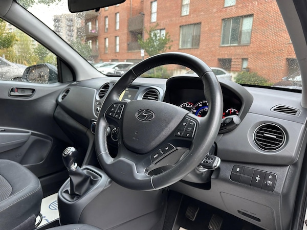 Used Hyundai i10 2019 for sale - 75687577: Photo 28