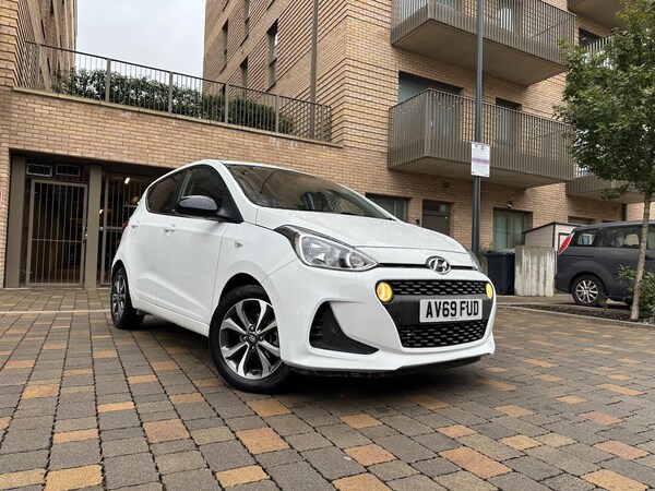 Used Hyundai i10 2019 for sale - 75687577: Photo 2