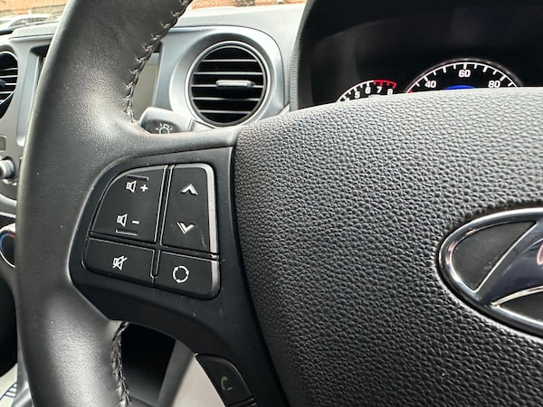 Used Hyundai i10 2019 for sale - 75687577: Photo 31