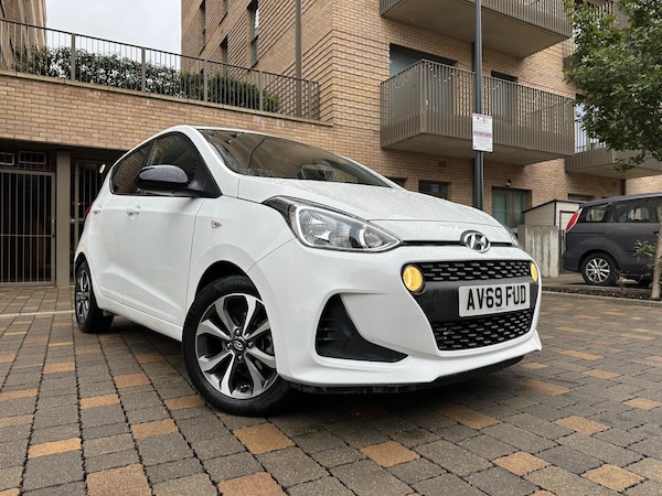Used Hyundai i10 2019 for sale - 75687577: Photo 3