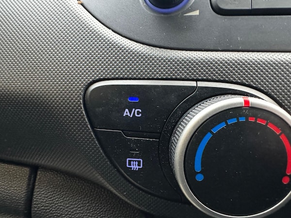 Used Hyundai i10 2019 for sale - 75687577: Photo 40