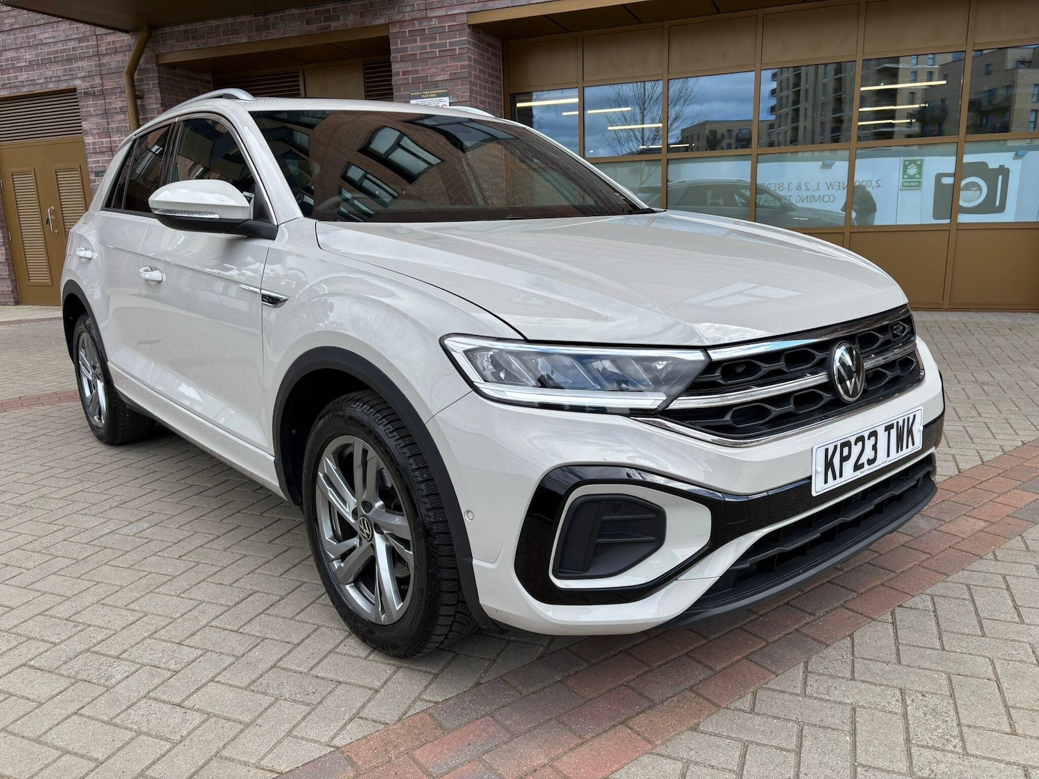 Used Volkswagen T-Roc 2023 for sale - 78115968: Photo 11