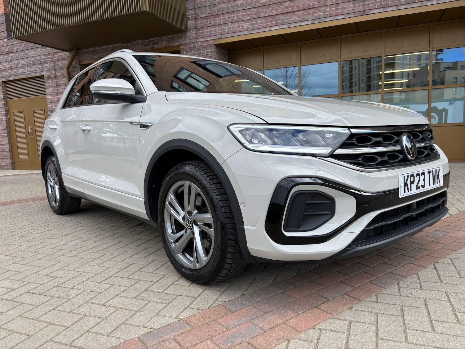 Used Volkswagen T-Roc 2023 for sale - 78115968: Photo 12