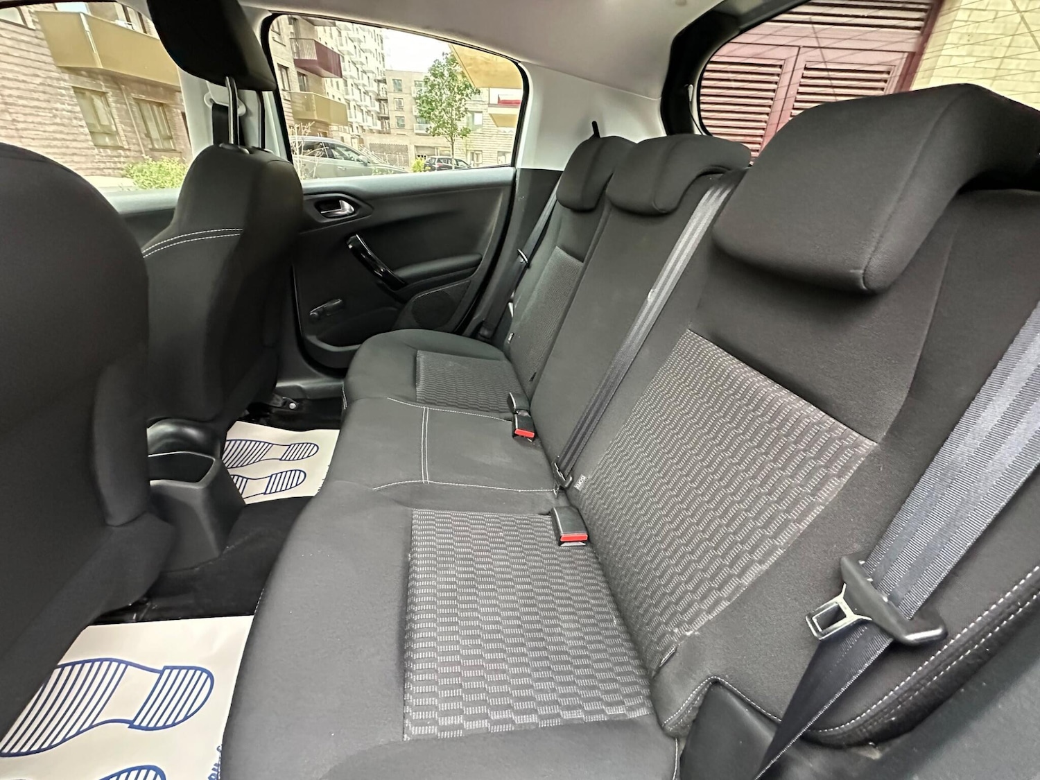 Vehicle 25