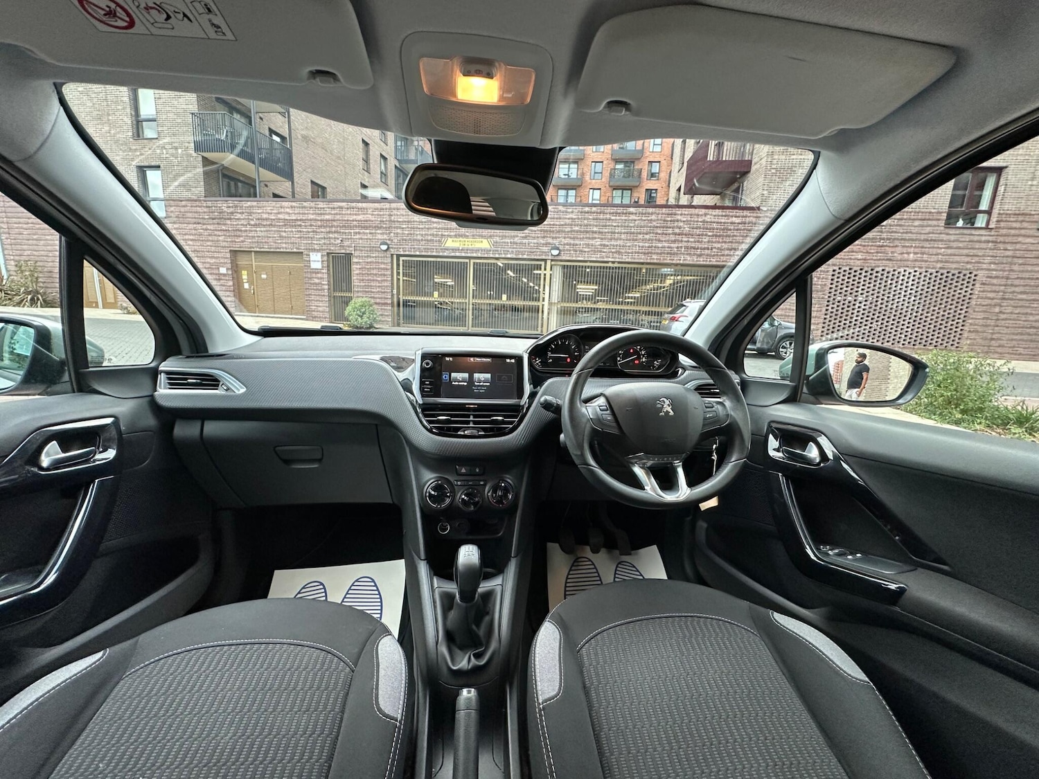 Vehicle 28