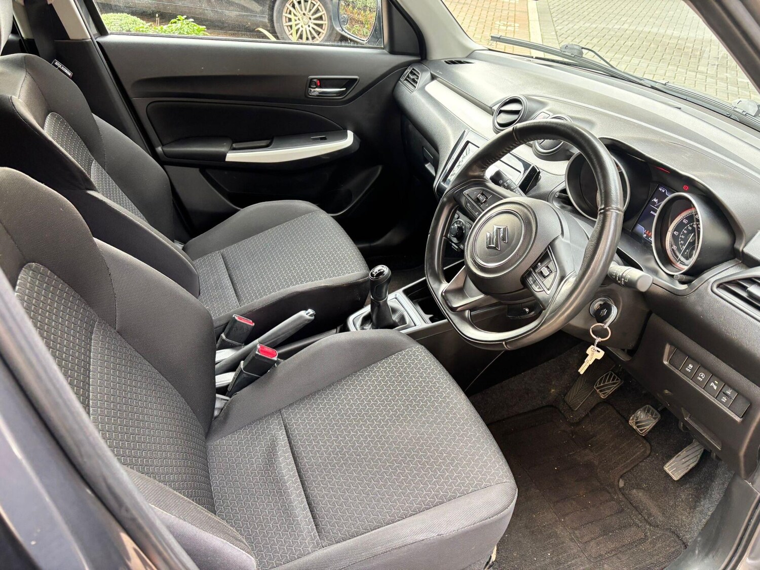 Used Suzuki Swift 2022 for sale - 77497144: Photo 30