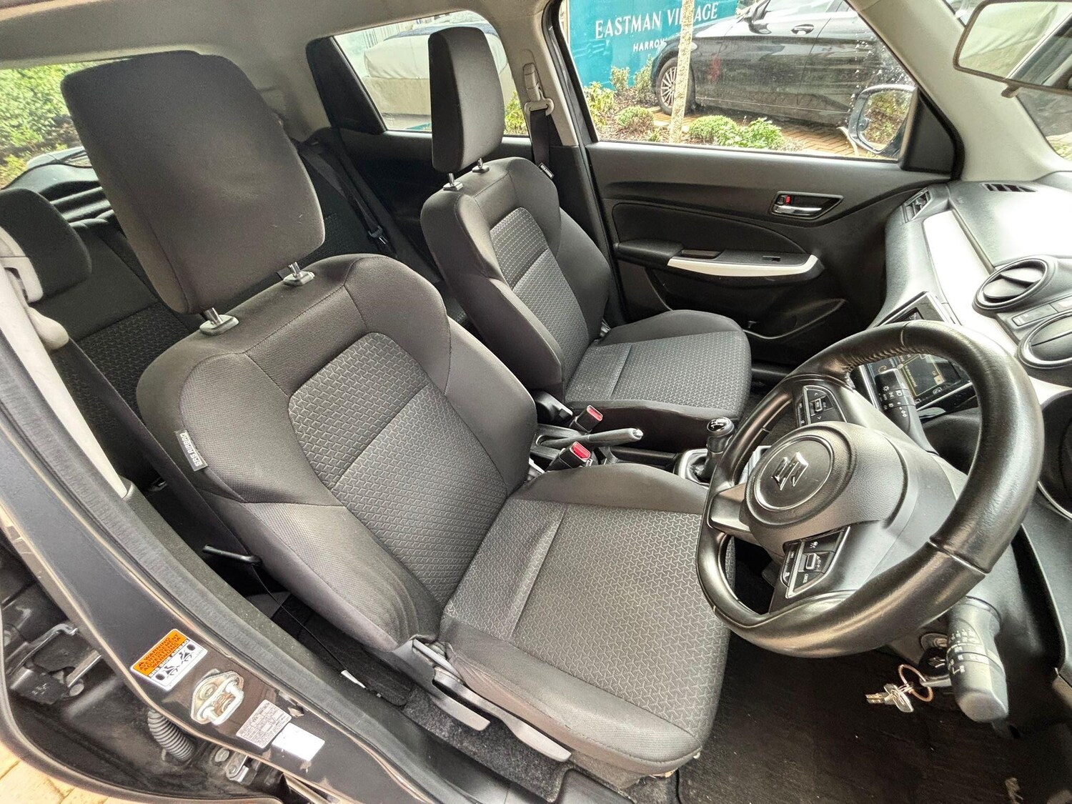 Used Suzuki Swift 2022 for sale - 77497144: Photo 31