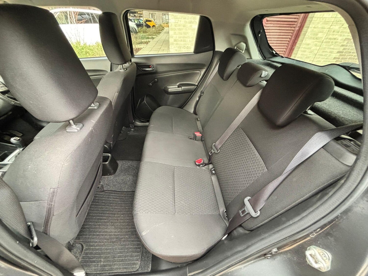 Used Suzuki Swift 2022 for sale - 77497144: Photo 33