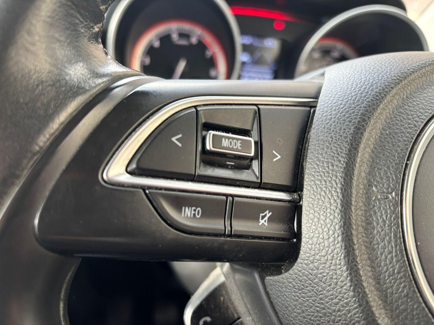 Used Suzuki Swift 2022 for sale - 77497144: Photo 37