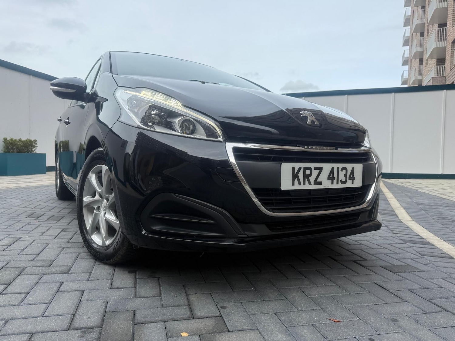 Used Peugeot 208 2016 for sale - 76425311: Photo 7