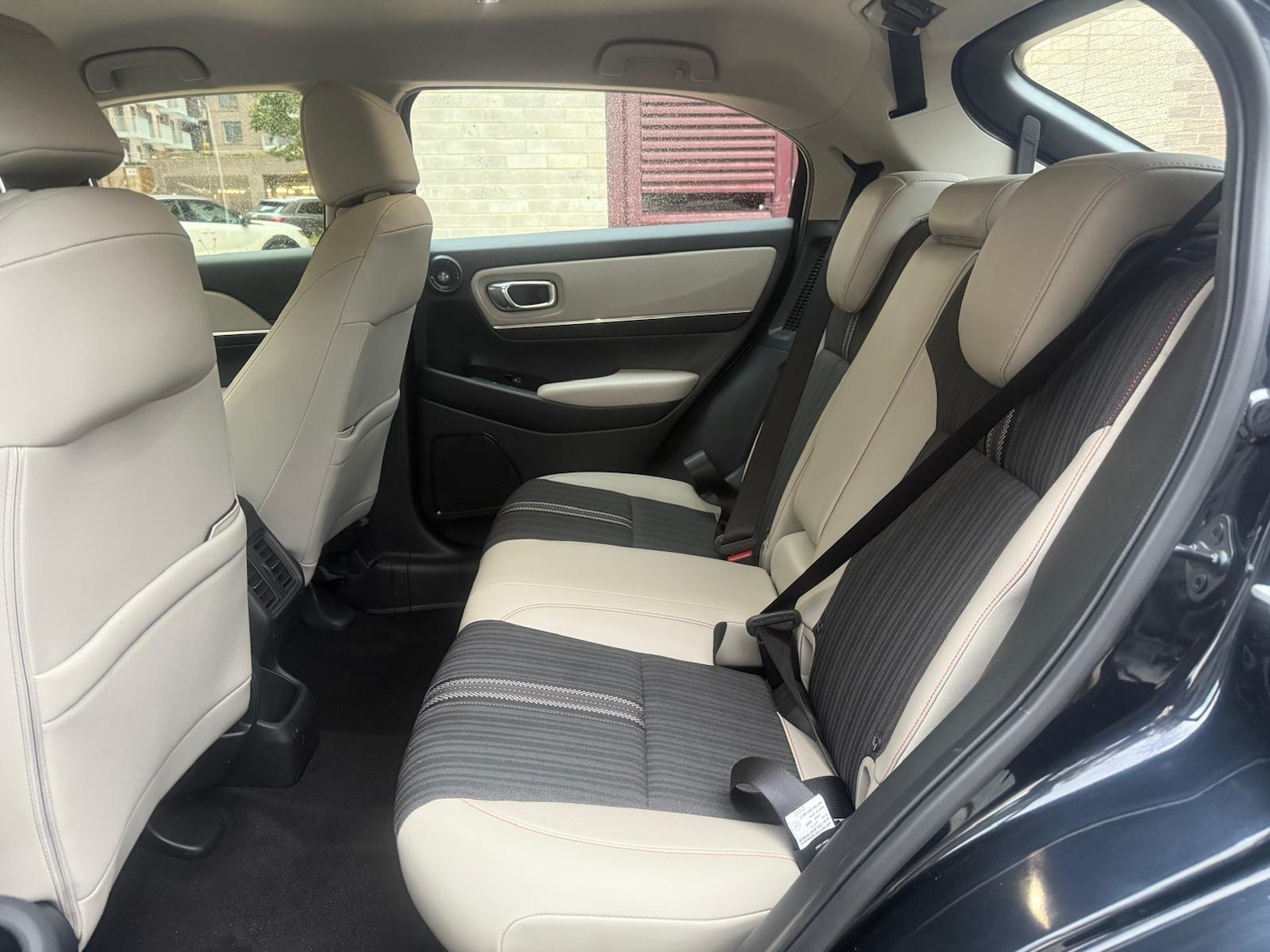 Used Honda HR-V 2024 for sale - 76457919: Photo 15