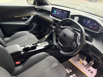 Used Peugeot 2008 2025 for sale - 79727012: Photo