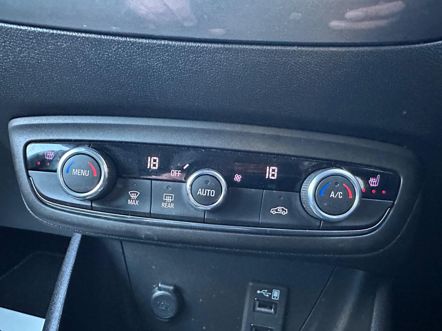 Used Vauxhall Crossland 2022 for sale - 76634147: Photo 43