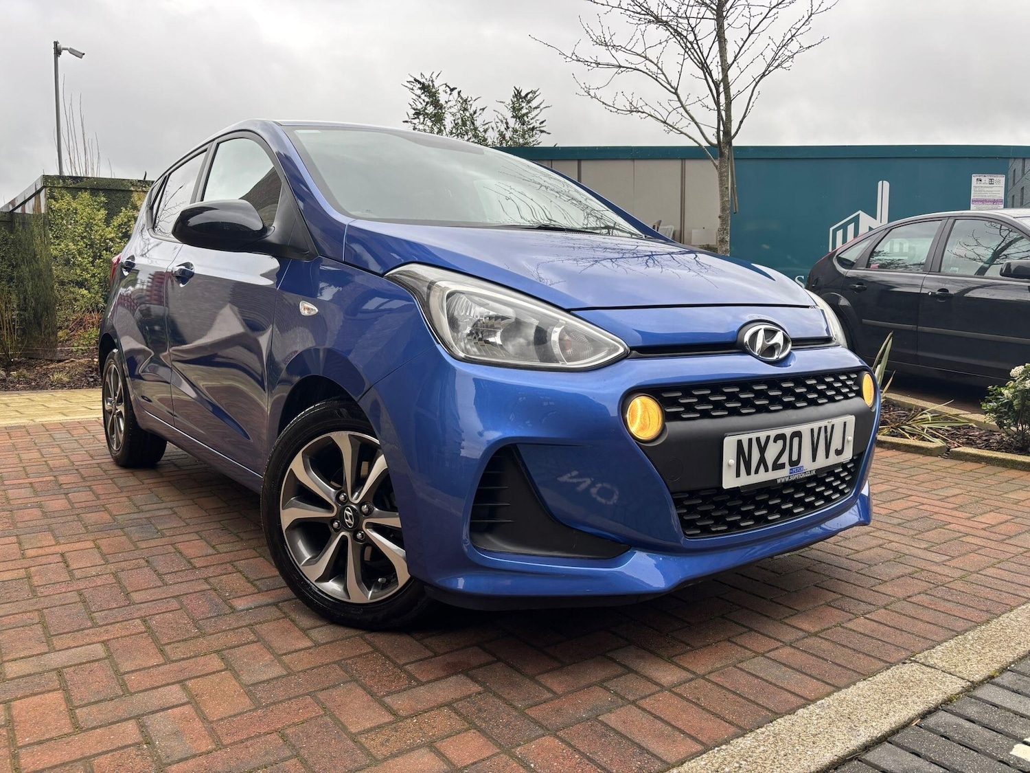 Used Hyundai i10 2020 for sale - 77696596: Photo 1