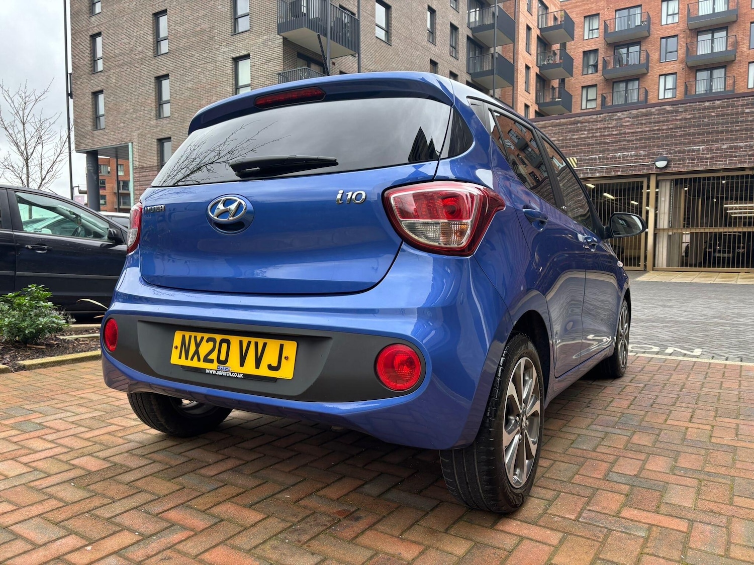 Used Hyundai i10 2020 for sale - 77696596: Photo 24