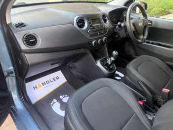 Used Hyundai i10 2017 for sale - 75214012: Photo