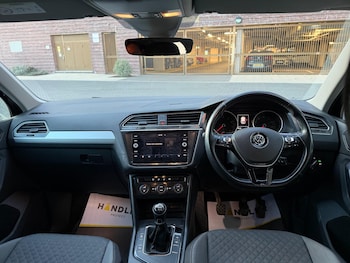 Used Volkswagen Tiguan 2017 for sale - 76752906: Photo