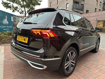 Used Volkswagen Tiguan 2023 for sale - 76283285: Photo 2