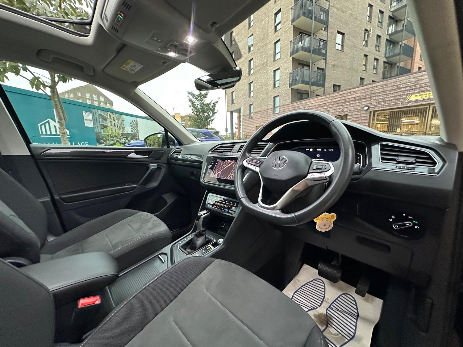 Used Volkswagen Tiguan 2023 for sale - 76283285: Photo 3