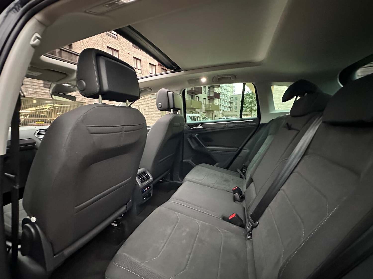 Used Volkswagen Tiguan 2023 for sale - 76283285: Photo 31