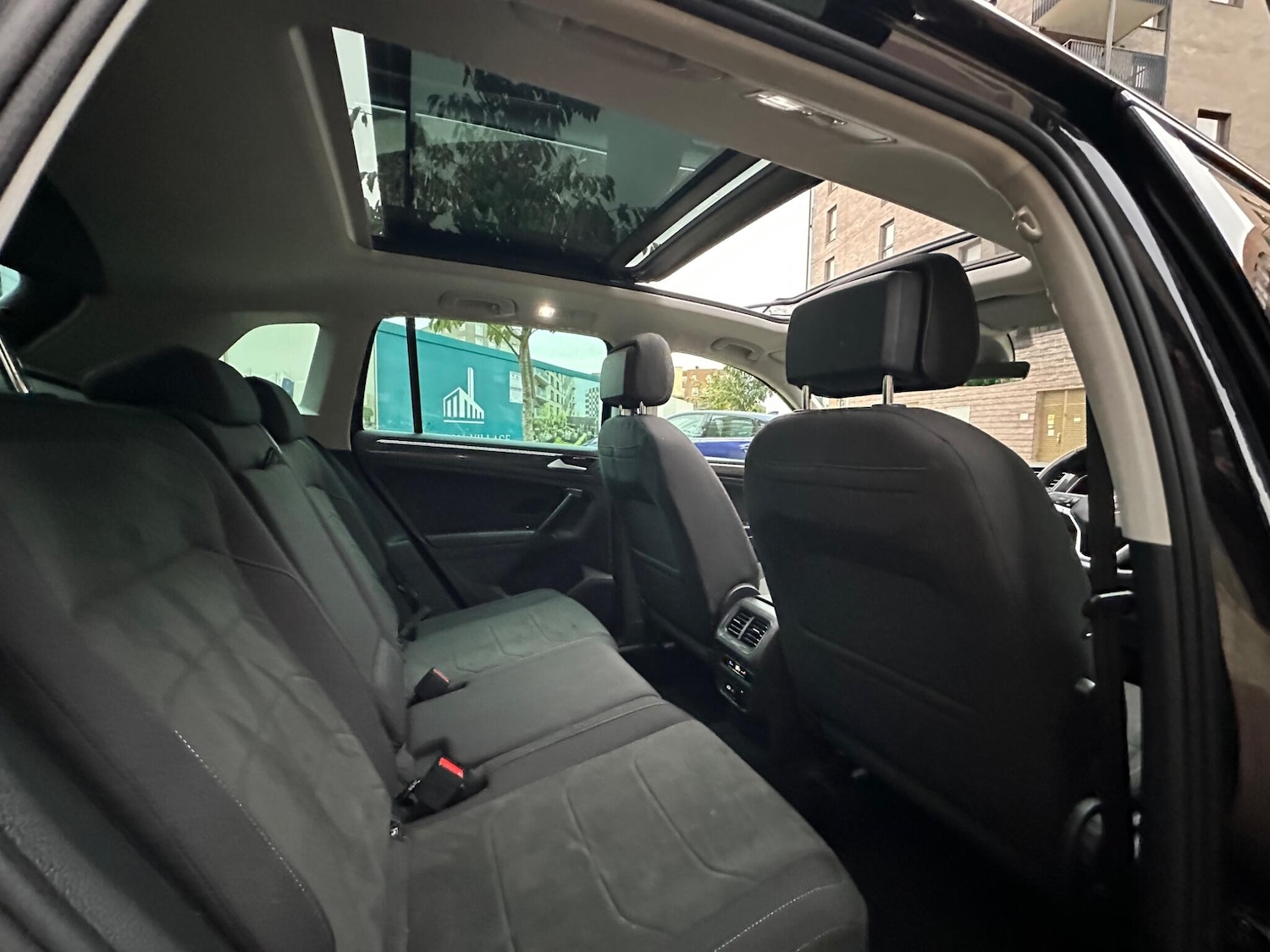 Used Volkswagen Tiguan 2023 for sale - 76283285: Photo 39