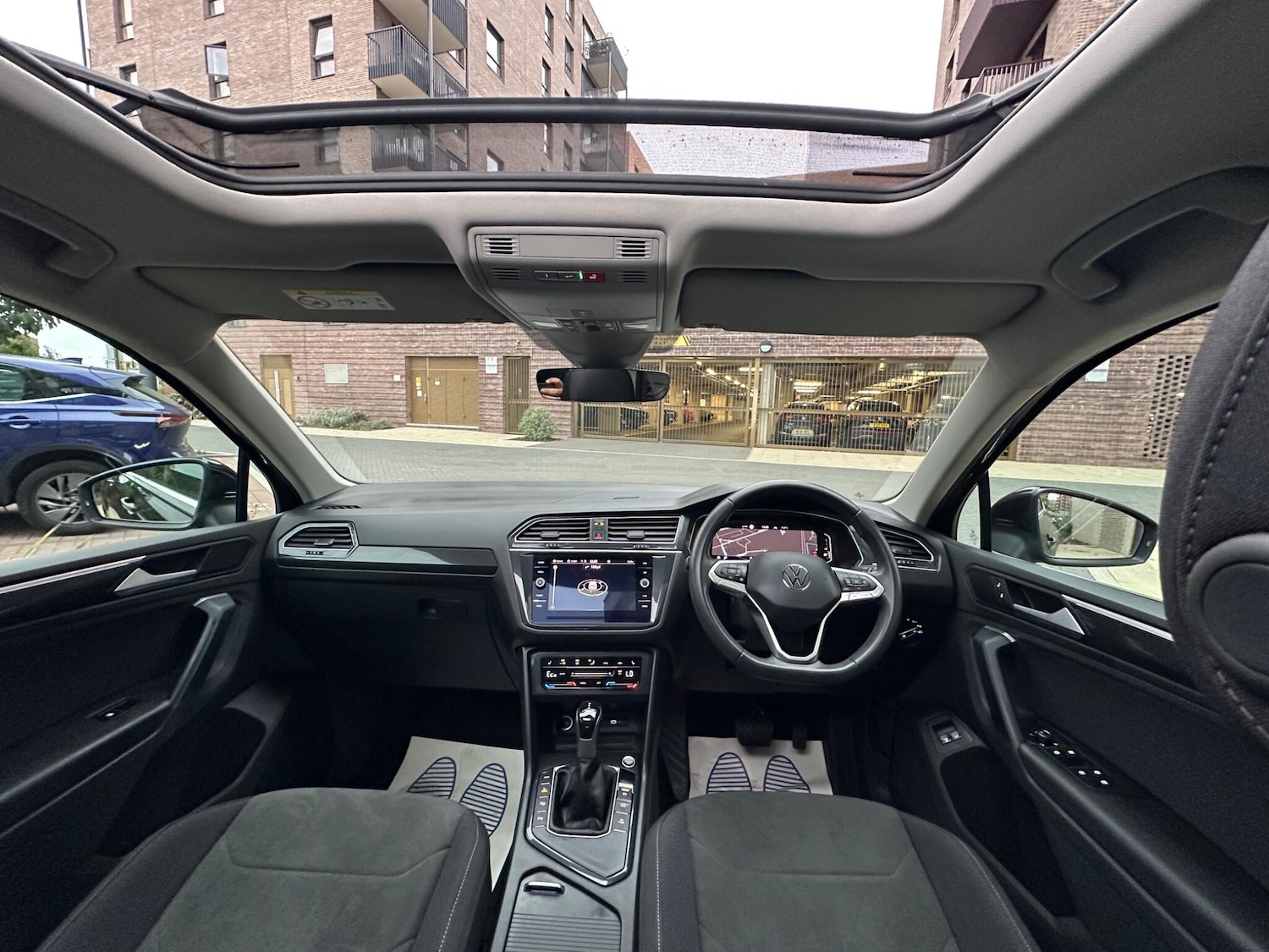 Used Volkswagen Tiguan 2023 for sale - 76283285: Photo 4