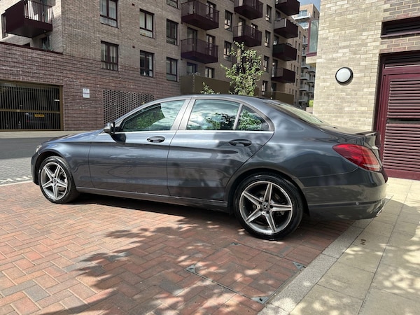 Used Mercedes-Benz C Class 2015 for sale - 75310146: Photo 12