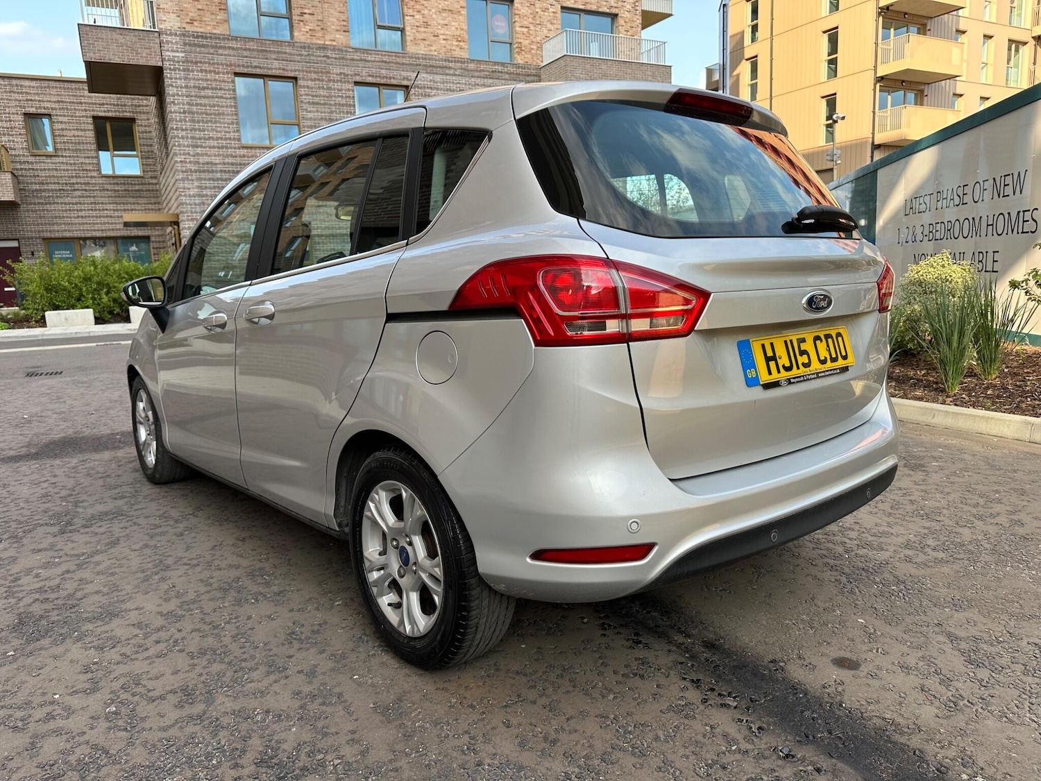 Used Ford B-MAX 2015 for sale - 76988851: Photo 2
