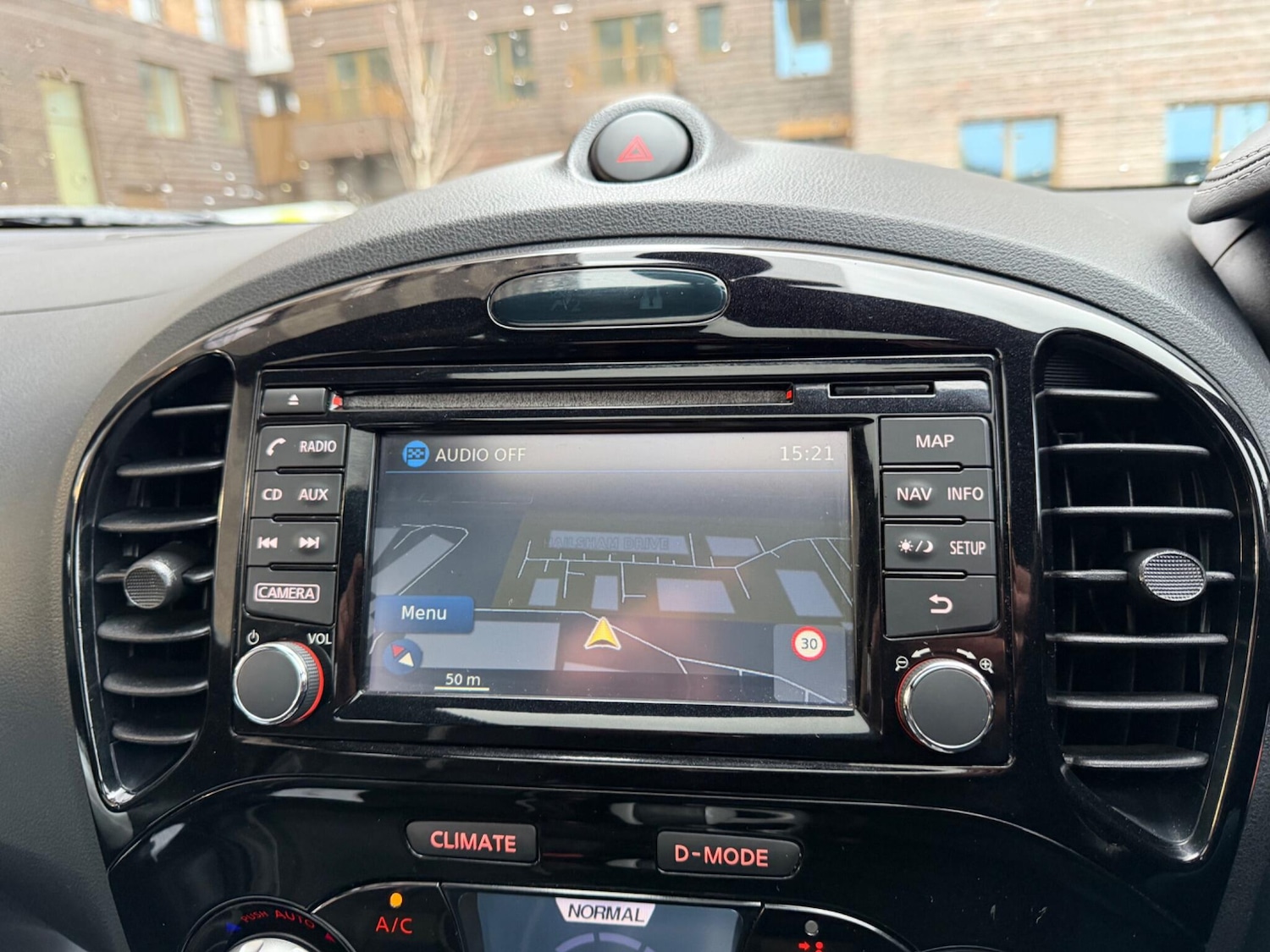 Used Nissan Juke 2016 for sale - 77411900: Photo 32