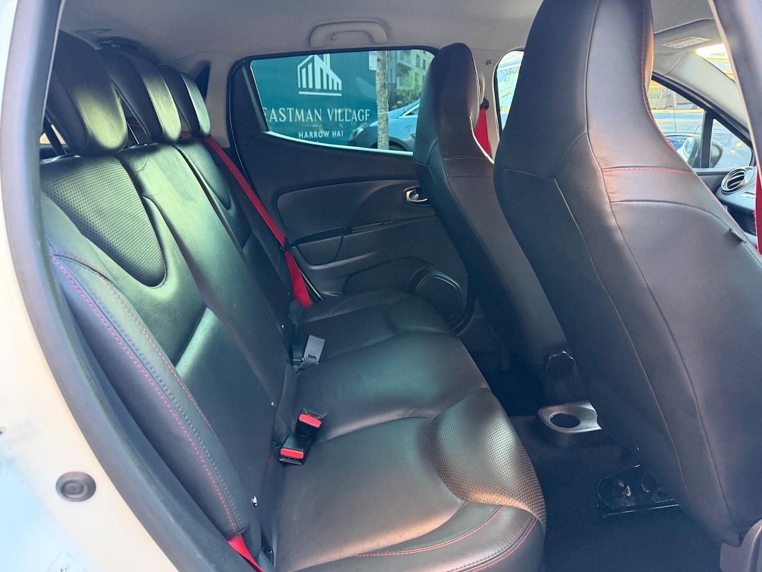 Used Renault Clio 2015 for sale - 77109906: Photo 31