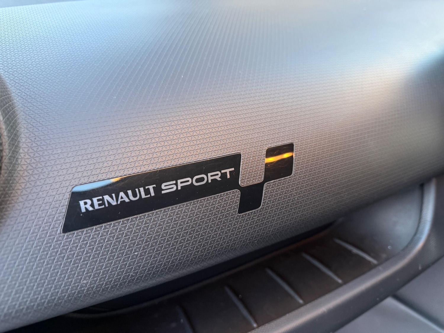 Used Renault Clio 2015 for sale - 77109906: Photo 42