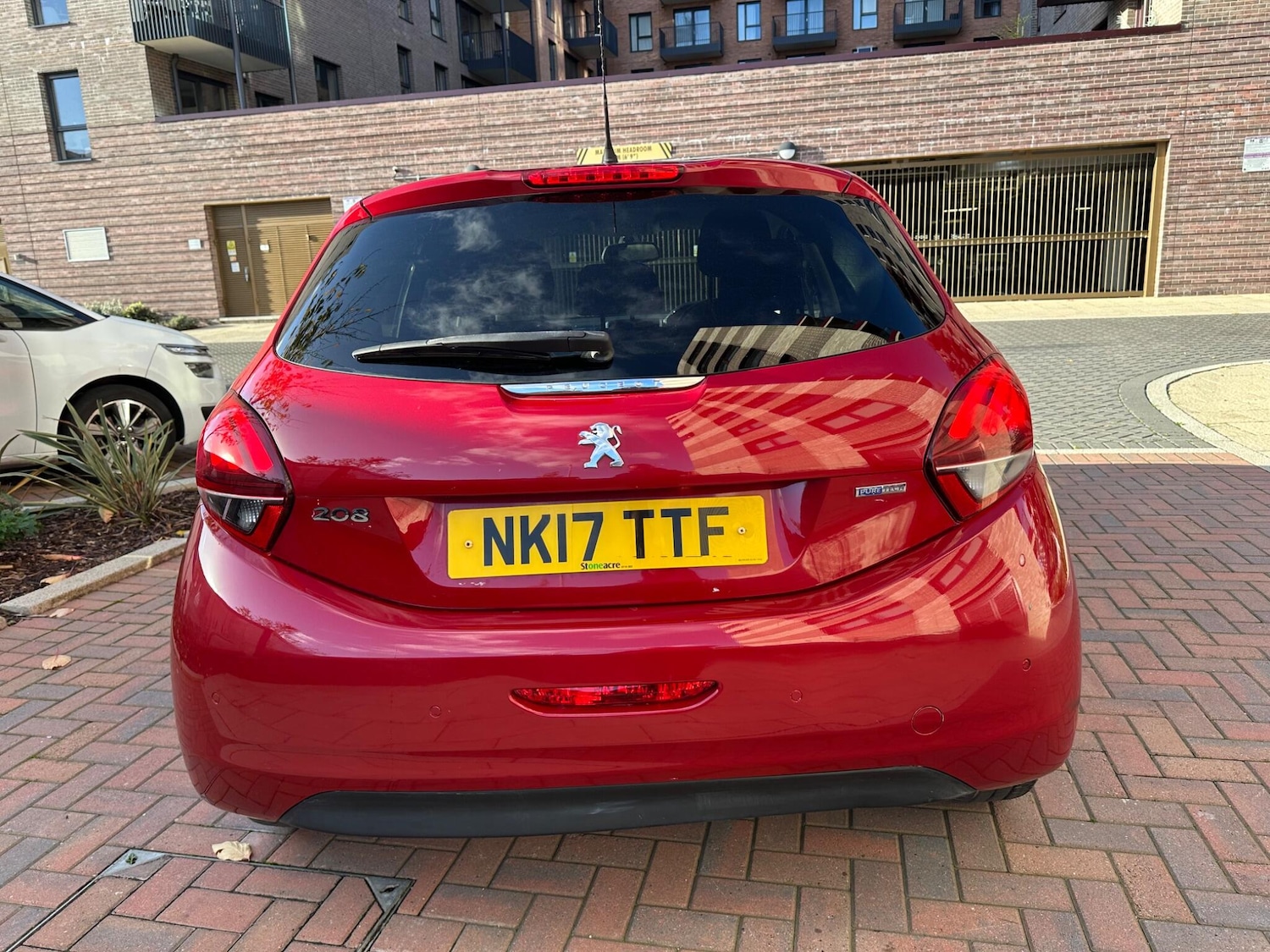 Used Peugeot 208 2017 for sale - 76607151: Photo 13