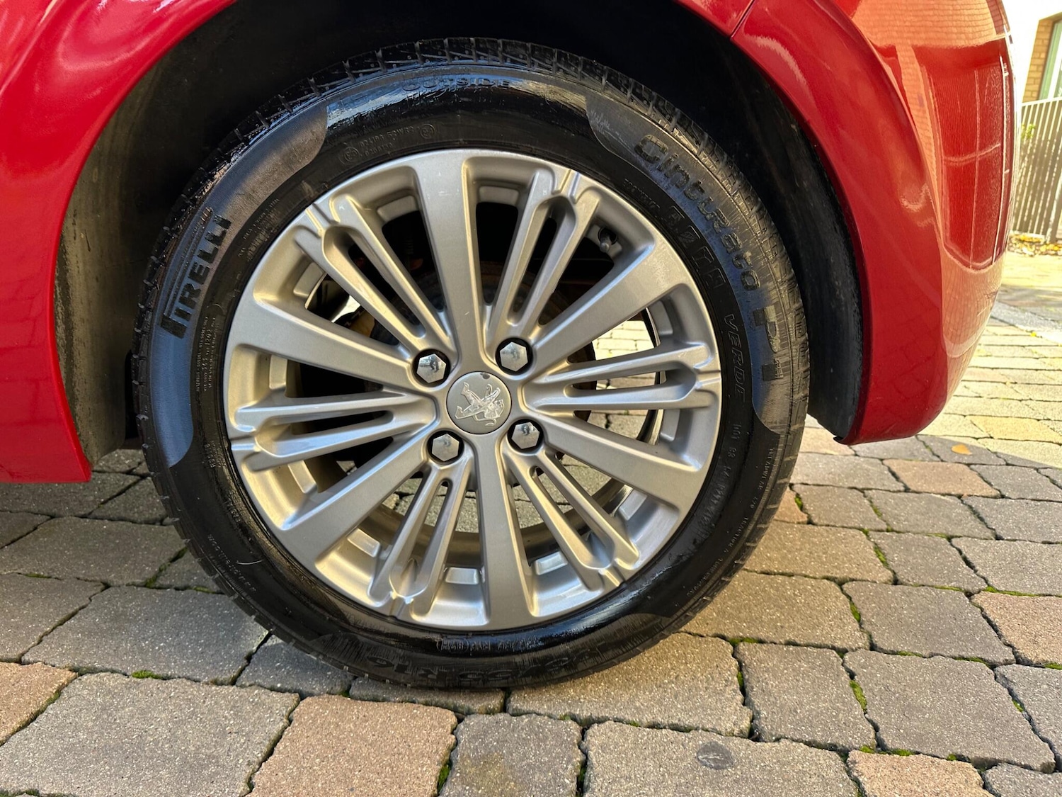 Used Peugeot 208 2017 for sale - 76607151: Photo 23