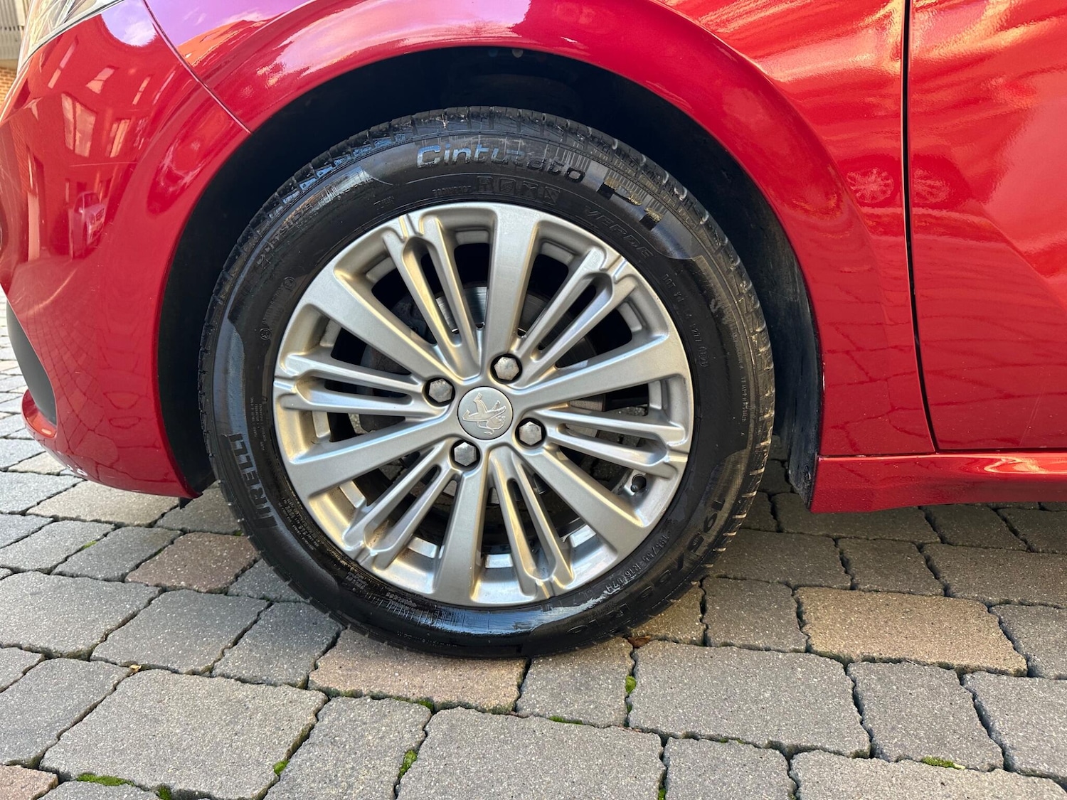 Used Peugeot 208 2017 for sale - 76607151: Photo 24