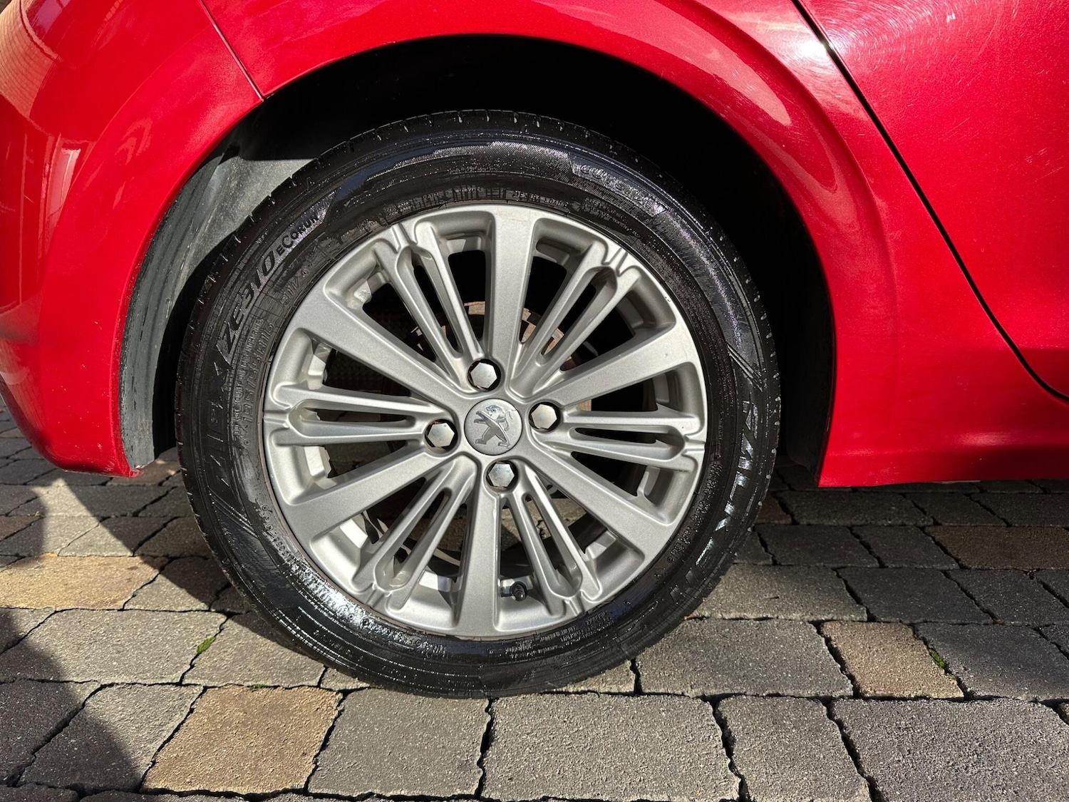 Used Peugeot 208 2017 for sale - 76607151: Photo 26