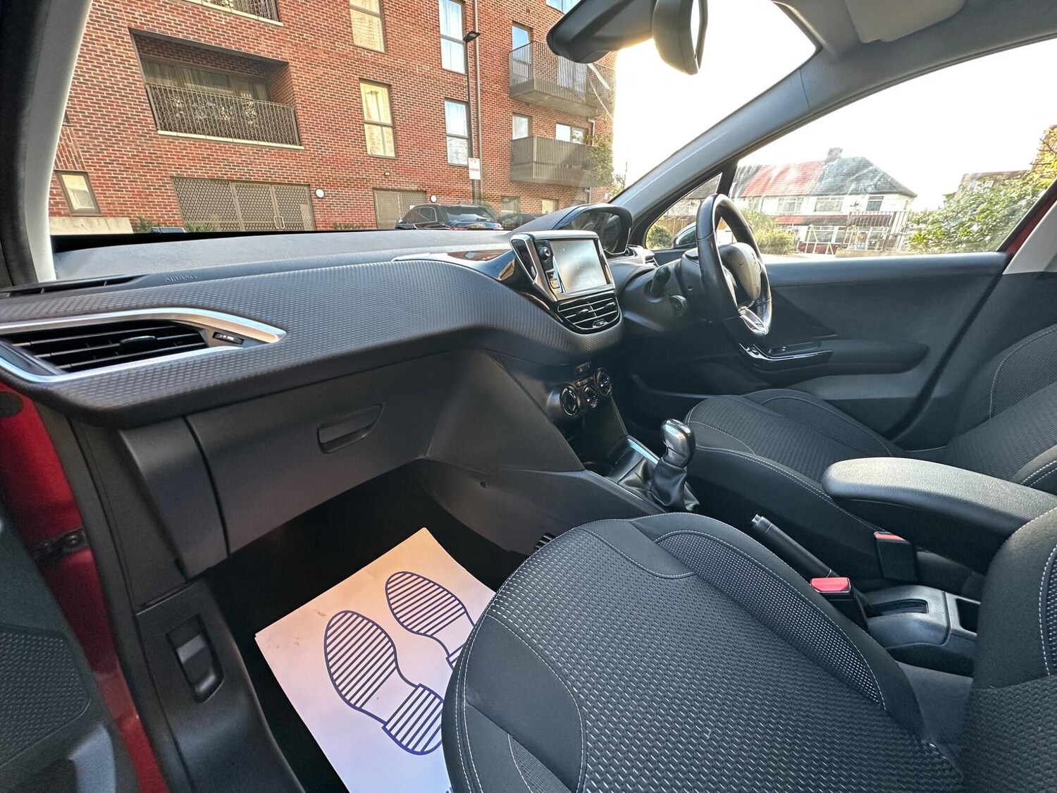 Used Peugeot 208 2017 for sale - 76607151: Photo 31