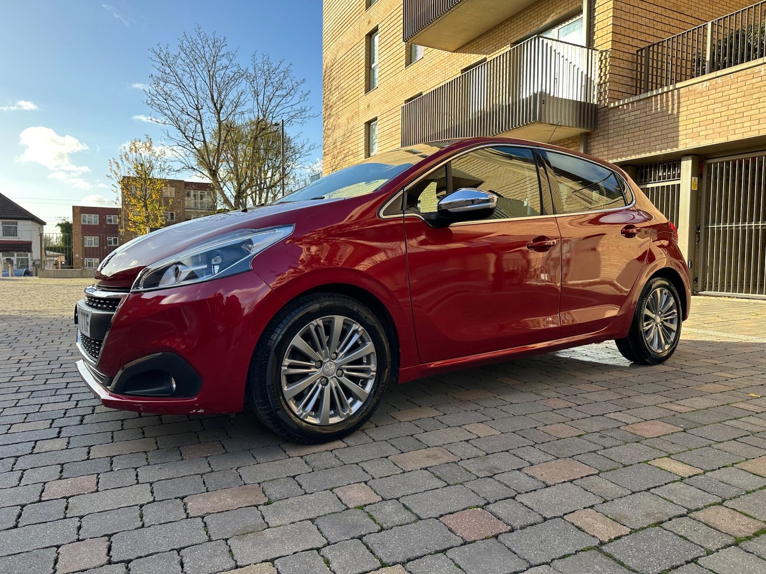 Used Peugeot 208 2017 for sale - 76607151: Photo 37