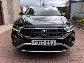 Used Volkswagen T-Roc 2023 for sale - 78301723: Photo