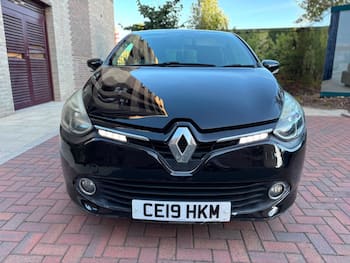 Used Renault Clio 2019 for sale - 79756292: Photo