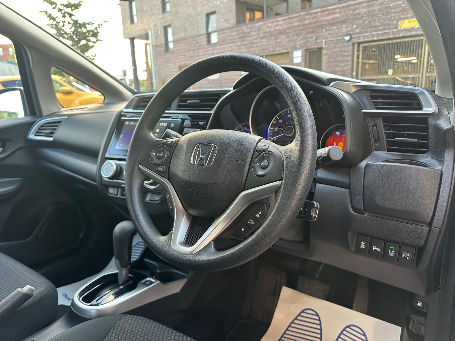 Vehicle 29