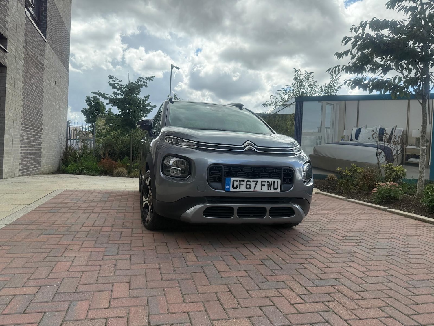 Vehicle 9