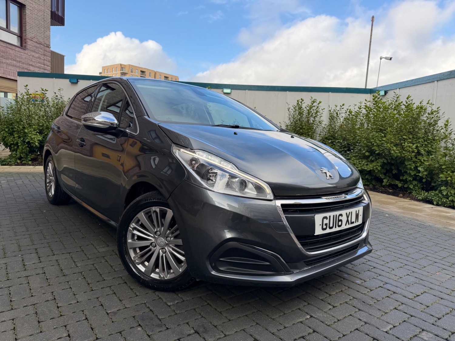 Used Peugeot 208 2016 for sale - 77396088: Photo 10